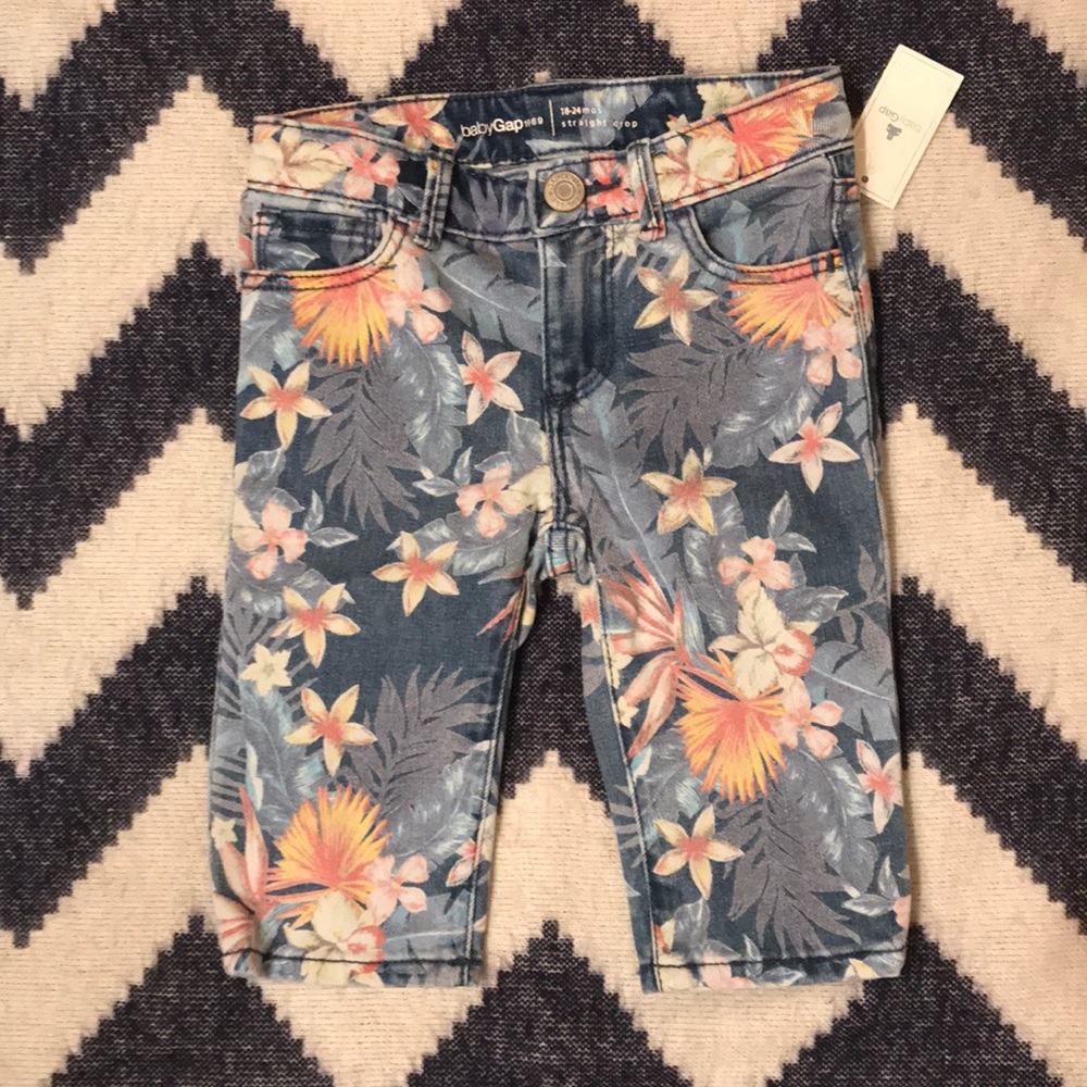 👉SOLD👈 Tropical 🌴🌺 Jeans